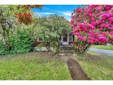 537 Ne Morgan Street Portland OR 97211