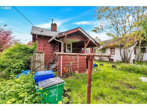 537 Ne Morgan Street Portland OR 97211