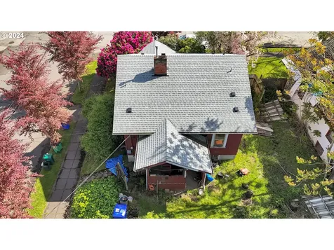 537 Ne Morgan Street Portland OR 97211