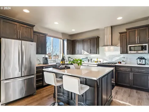 2454 Royalann Lane Eugene OR 97405