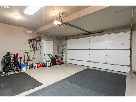 2454 Royalann Lane Eugene OR 97405
