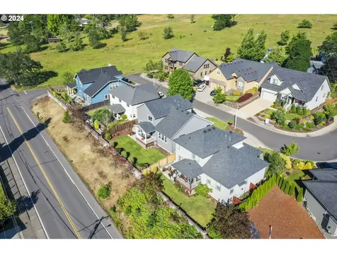 2454 Royalann Lane Eugene OR 97405