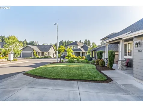 2454 Royalann Lane Eugene OR 97405