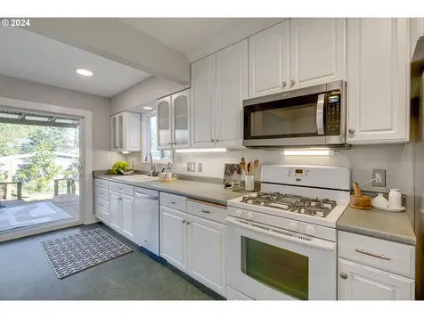7304 Sw 29th Avenue Portland OR 97219