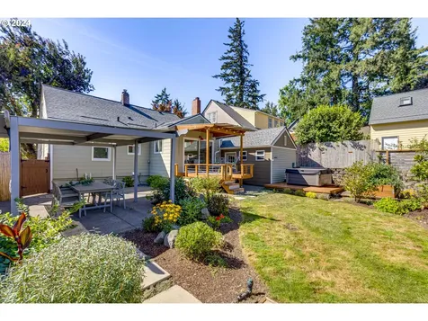 7304 Sw 29th Avenue Portland OR 97219