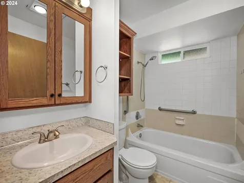 14192 SW Barclay Court Beaverton OR 97005