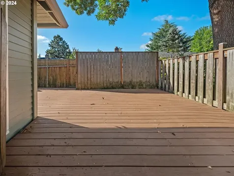 14192 SW Barclay Court Beaverton OR 97005