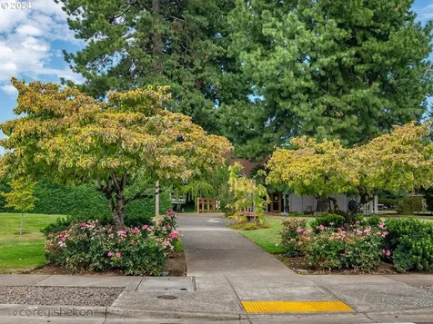 14192 SW Barclay Court Beaverton OR 97005