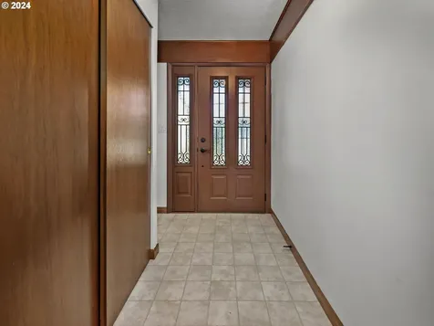 14192 SW Barclay Court Beaverton OR 97005