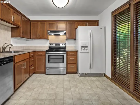 14192 SW Barclay Court Beaverton OR 97005