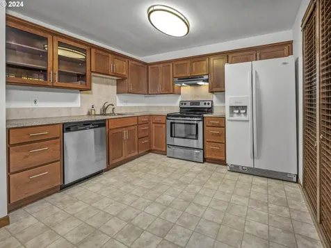 14192 SW Barclay Court Beaverton OR 97005