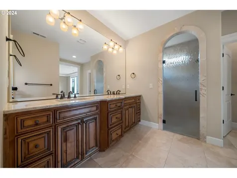12813 Nw 50th Avenue Vancouver WA 98685