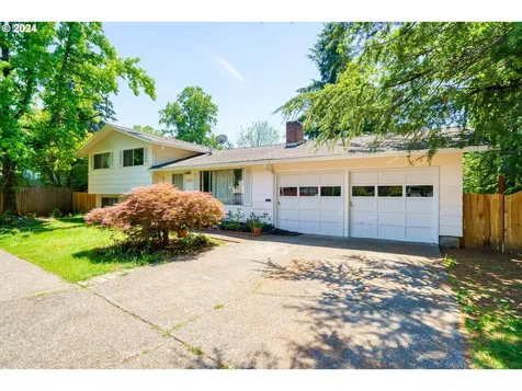 17606 Ne Couch Street Portland OR 97230