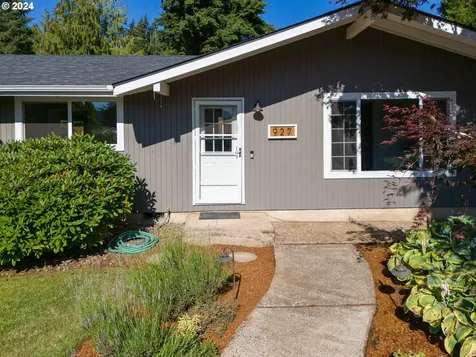 927 S R Street Cottage Grove OR 97424