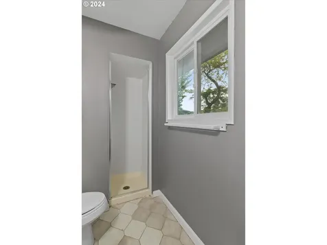 14422 Ne Shaver Street Portland OR 97230