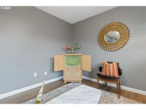 14422 Ne Shaver Street Portland OR 97230