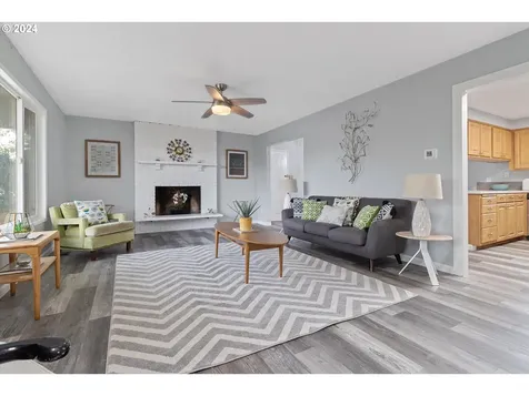 14422 Ne Shaver Street Portland OR 97230