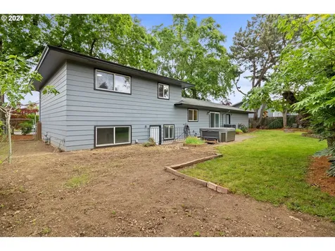 14422 Ne Shaver Street Portland OR 97230