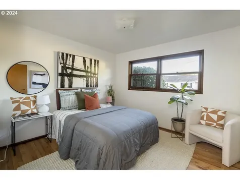 2807 Ne 108th Avenue Portland OR 97220