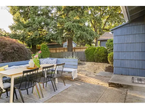 2807 Ne 108th Avenue Portland OR 97220
