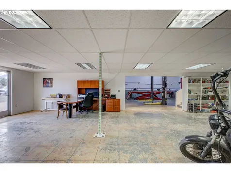 1775 Green Siding Road Roseburg OR 97471