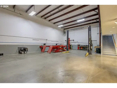1775 Green Siding Road Roseburg OR 97471
