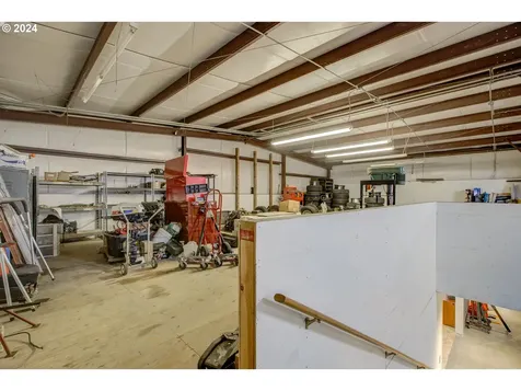 1775 Green Siding Road Roseburg OR 97471