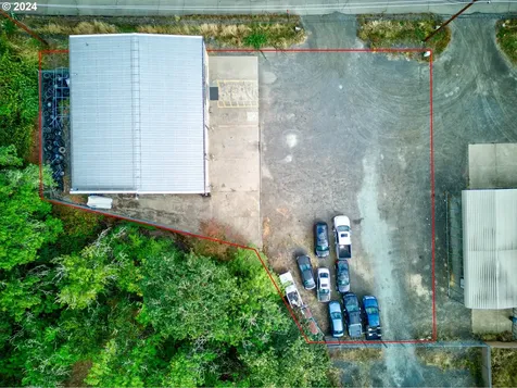 1775 Green Siding Road Roseburg OR 97471