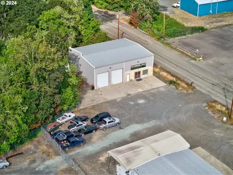 1775 Green Siding Road Roseburg OR 97471