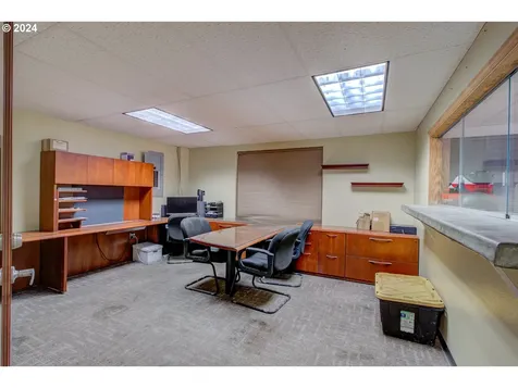 1775 Green Siding Road Roseburg OR 97471