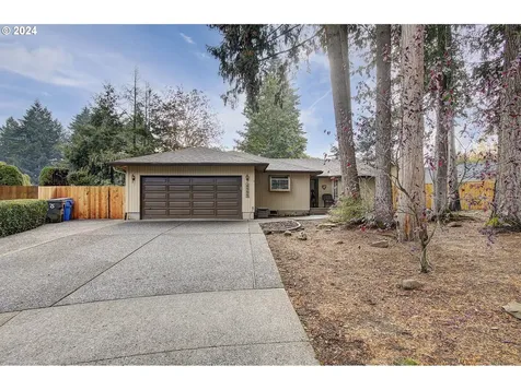 4909 NE 144th Court Vancouver WA 98682
