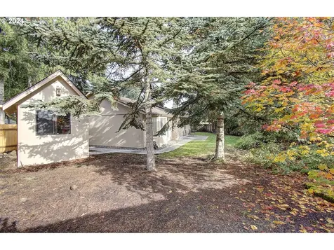 4909 NE 144th Court Vancouver WA 98682