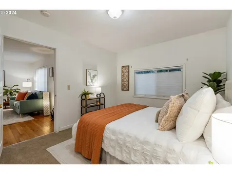 3145 SE 81st Avenue Portland OR 97206