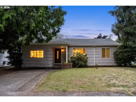 3145 SE 81st Avenue Portland OR 97206