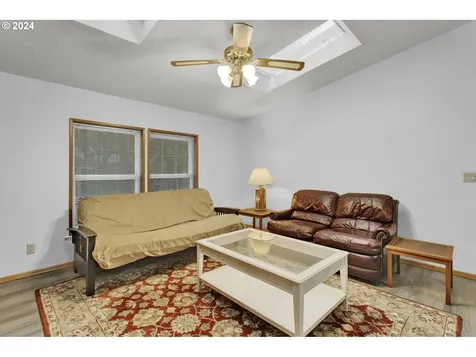 100 SW 195th Avenue Beaverton OR 97006