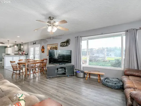 24502 S Springwater Road Estacada OR 97023