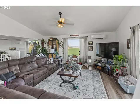 5109 Hyline Road Ontario OR 97914