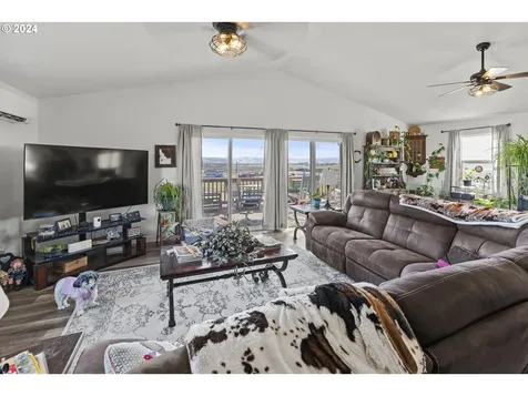 5109 Hyline Road Ontario OR 97914