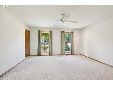 15000 Ne 117th Circle Vancouver WA 98682