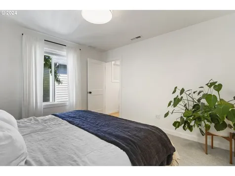7180 Se 50th Avenue Portland OR 97206