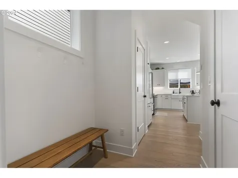 7180 Se 50th Avenue Portland OR 97206