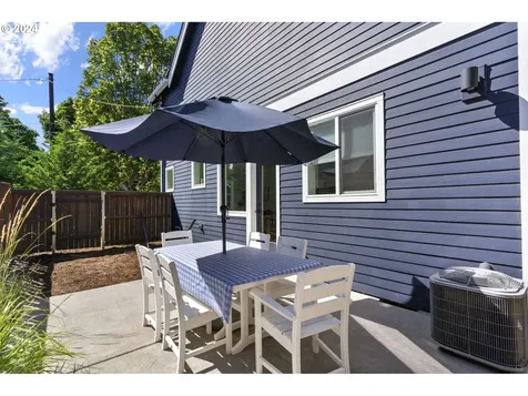 7180 Se 50th Avenue Portland OR 97206