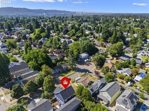 7180 Se 50th Avenue Portland OR 97206