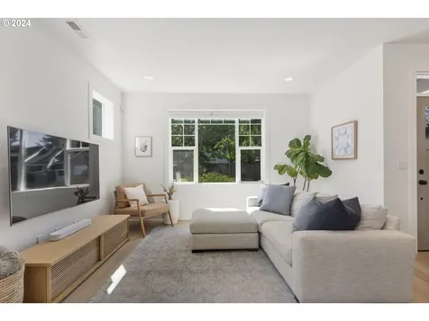 7180 Se 50th Avenue Portland OR 97206