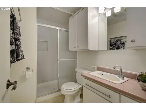 4621 Ne 49th Avenue Vancouver WA 98661