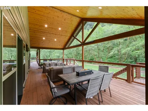 9348 N Fork Siuslaw Road Florence OR 97439