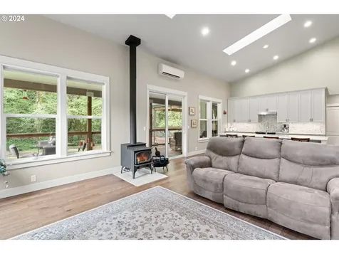 9348 N Fork Siuslaw Road Florence OR 97439