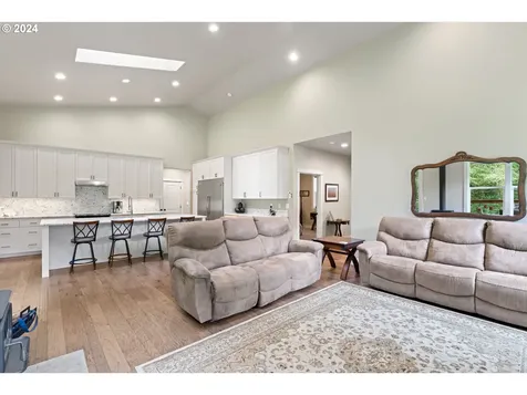 9348 N Fork Siuslaw Road Florence OR 97439