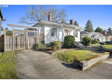 1535 NE Rosa Parks Way Portland OR 97211