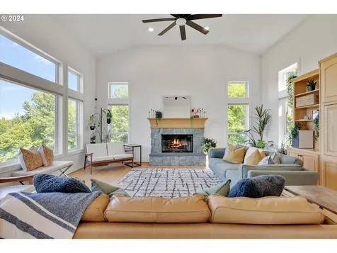 18600 NW Skyline Boulevard Portland OR 97231